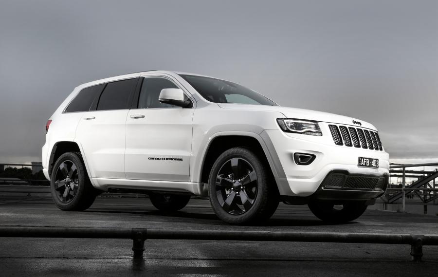  Jeep Grand Cherokee Blackhawk 2015 года  (фото 16 из 26)
